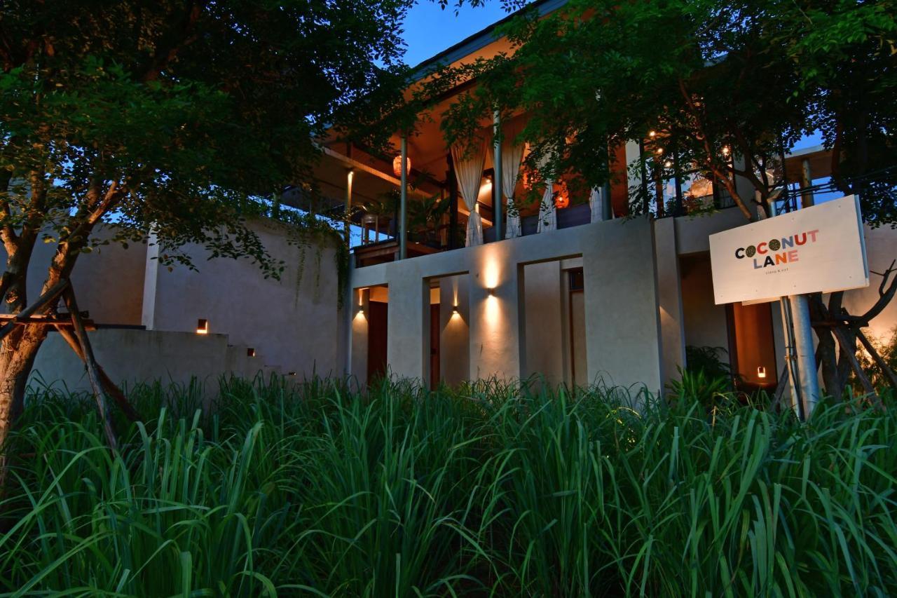 Hotel Coconut Lane Bangkok Exterior foto